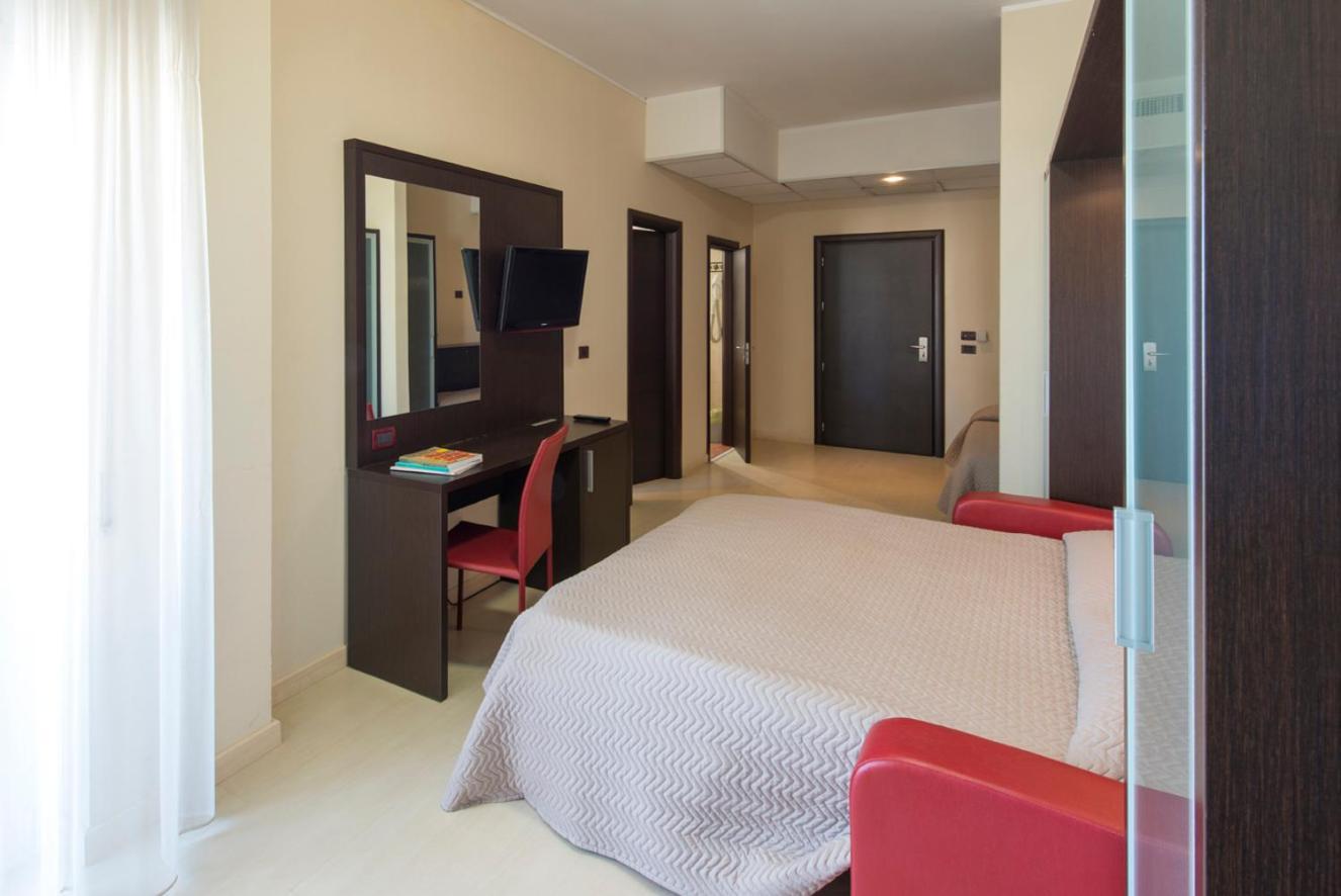 Grand Hotel Adriatico Montesilvano Marina Extérieur photo